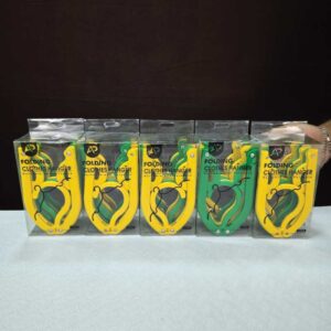 folding clothes hanger